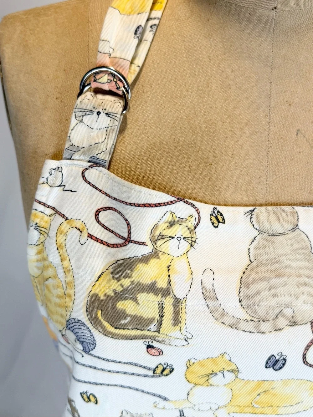 VINTAGE cats kitchen studio craft full apron 100% cotton kitty cat pet lover 90s